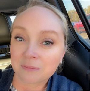 Meet your Posher, Rhonda